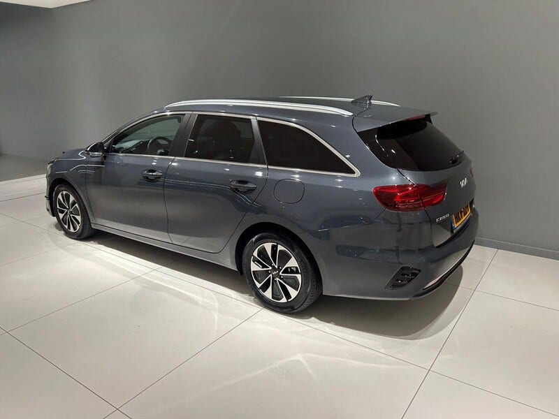 Kia Ceed Sportswagon (3)