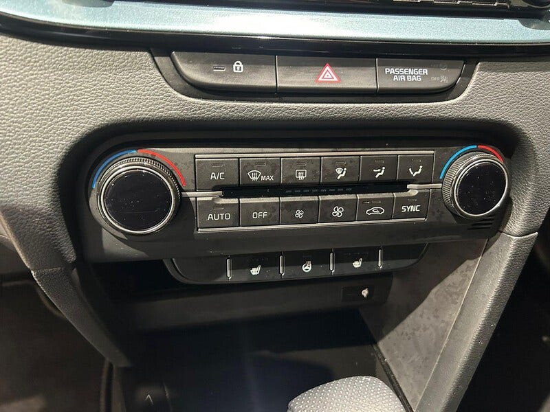 Kia Ceed Sportswagon (12)