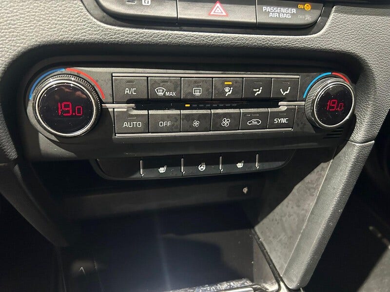 Kia Ceed Sportswagon (16)