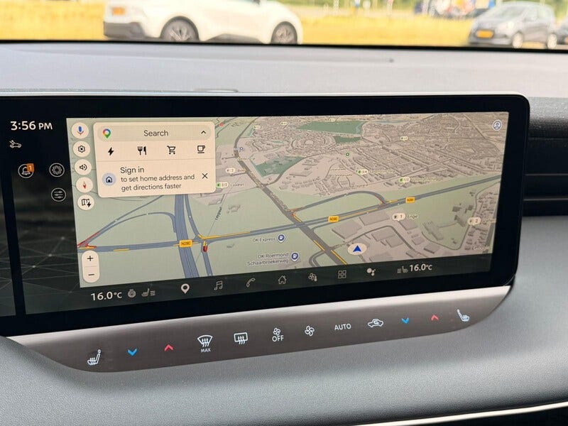 Nissan Leaf (15)