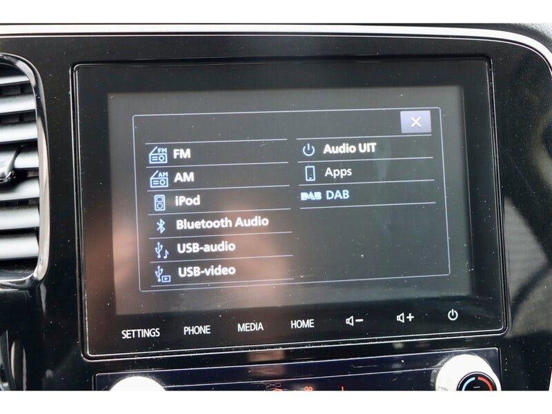 Mitsubishi Outlander (22)