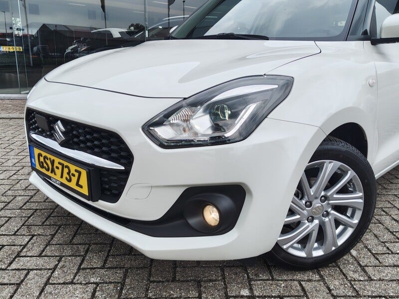 Suzuki Swift (2)