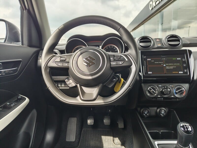 Suzuki Swift (8)