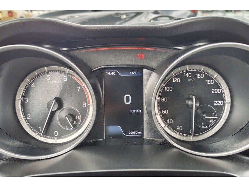 Suzuki Swift (10)