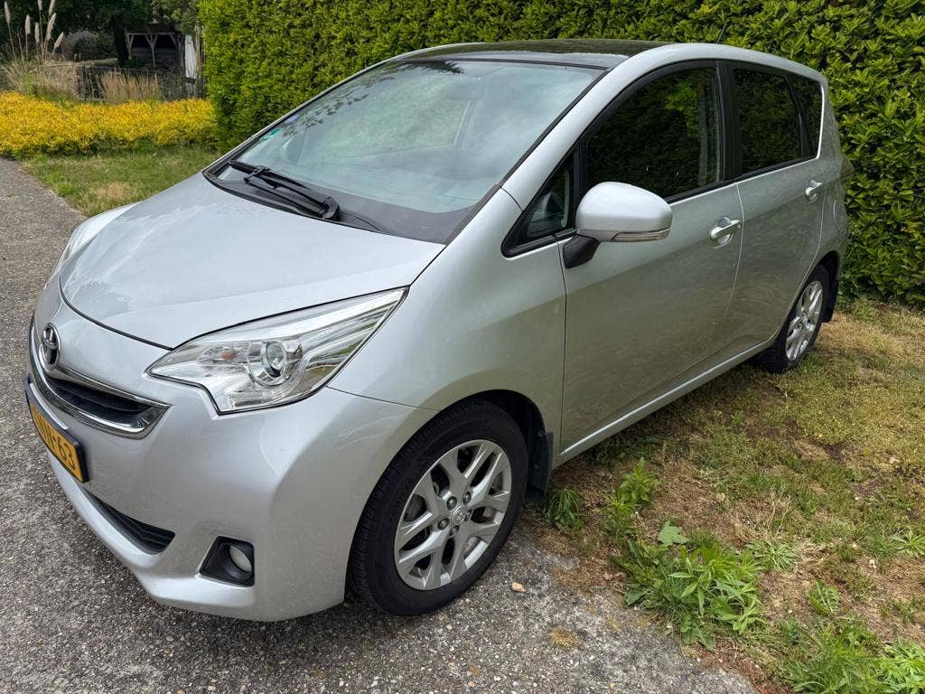 Toyota Verso S
