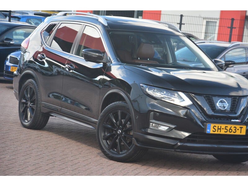Nissan X-Trail (2)