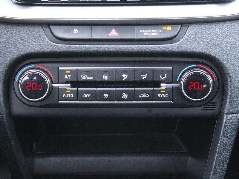 Kia Ceed Sportswagon (19)
