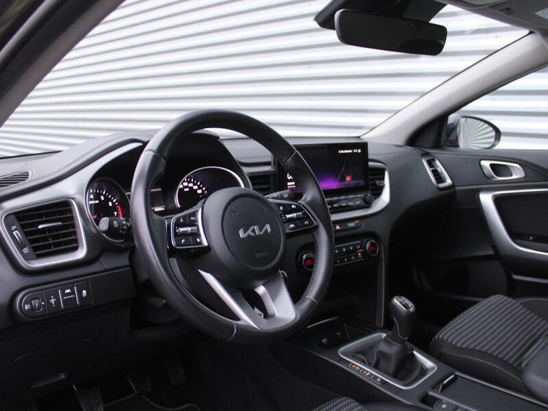 Kia Ceed Sportswagon (23)