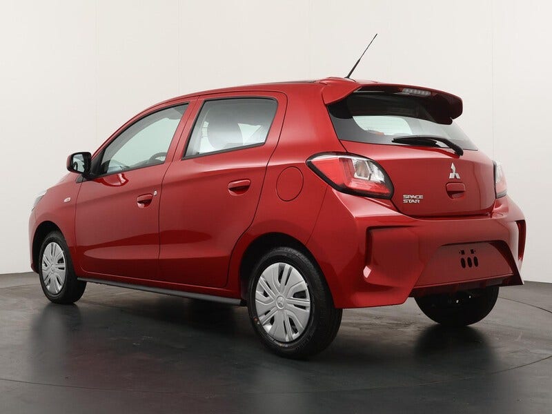 Mitsubishi Space Star (4)