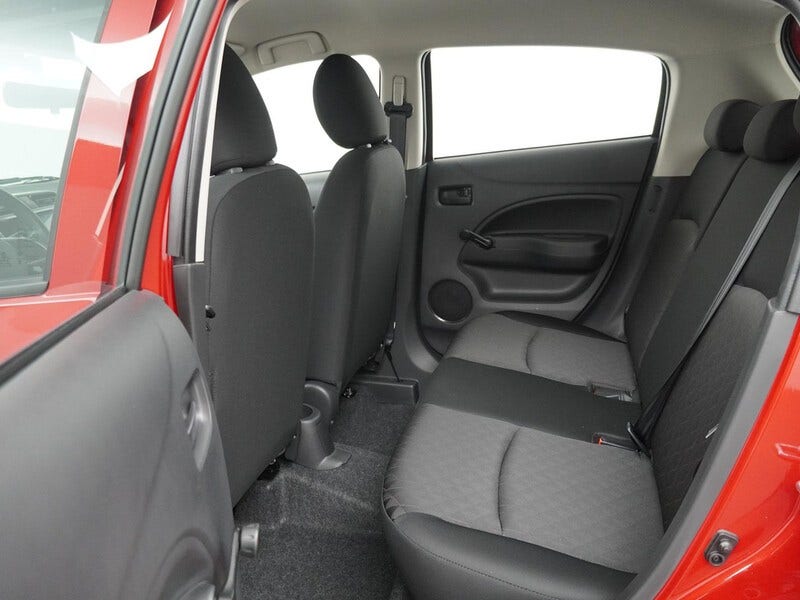 Mitsubishi Space Star (10)