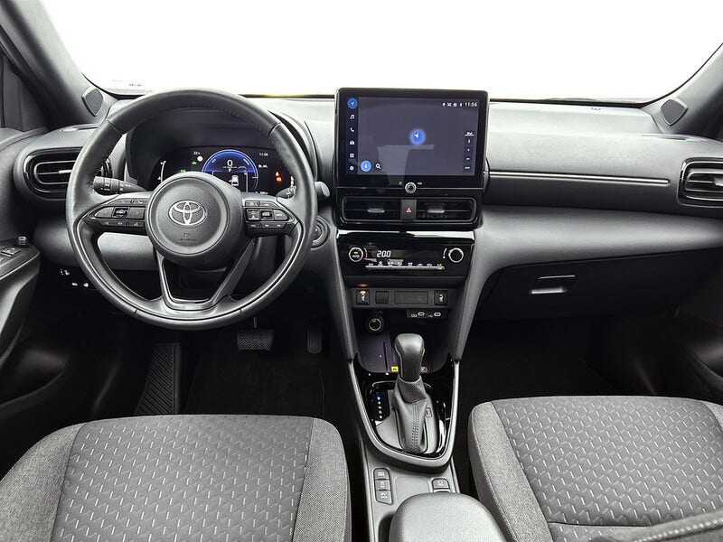Toyota Yaris Cross (4)