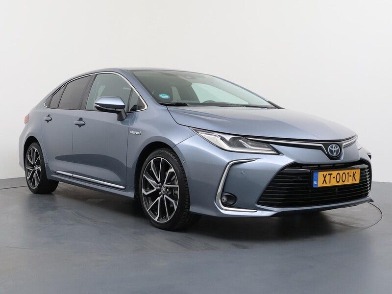 Toyota Corolla (7)