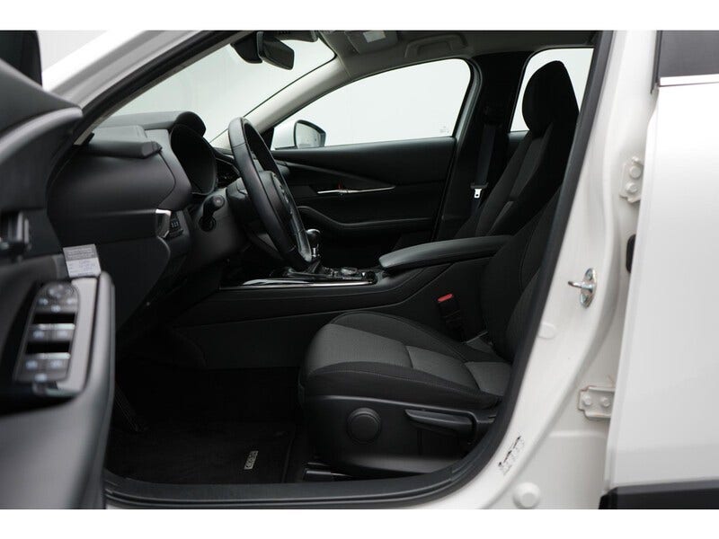 Mazda CX-30 (13)