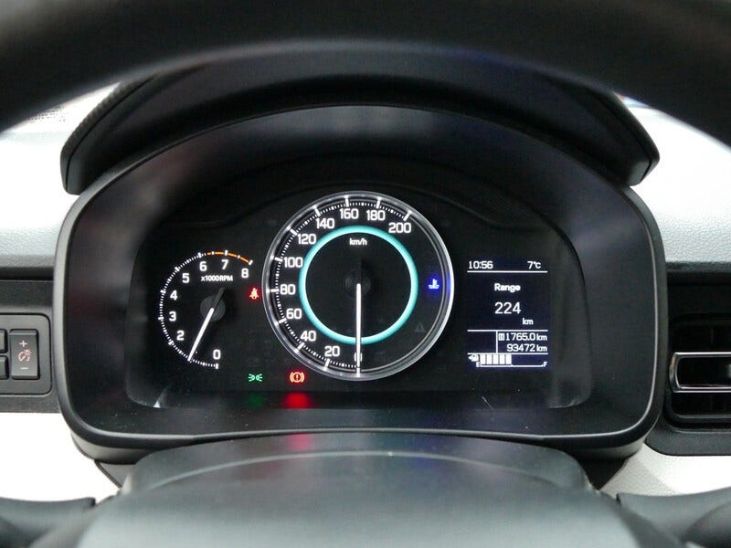 Suzuki Ignis (17)