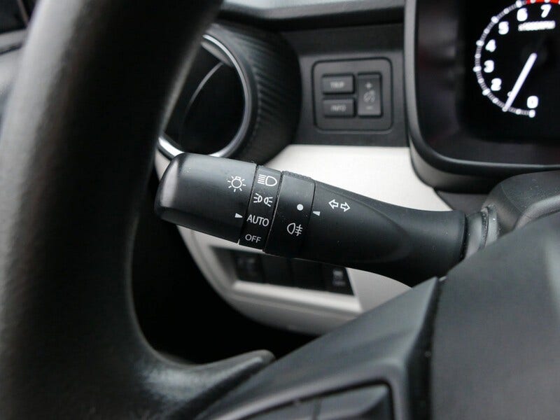 Suzuki Ignis (18)