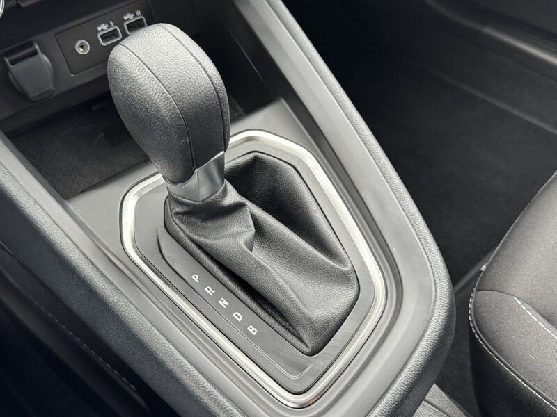 Mitsubishi Colt (8)