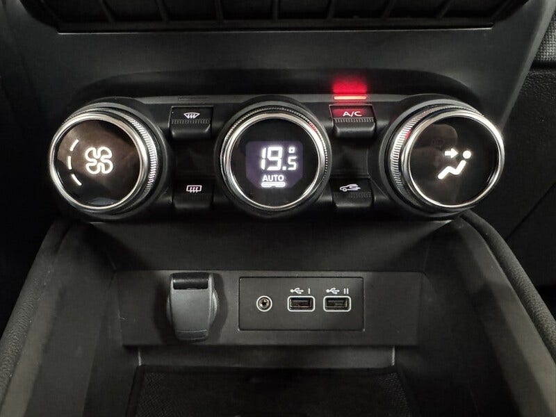 Mitsubishi Colt (23)
