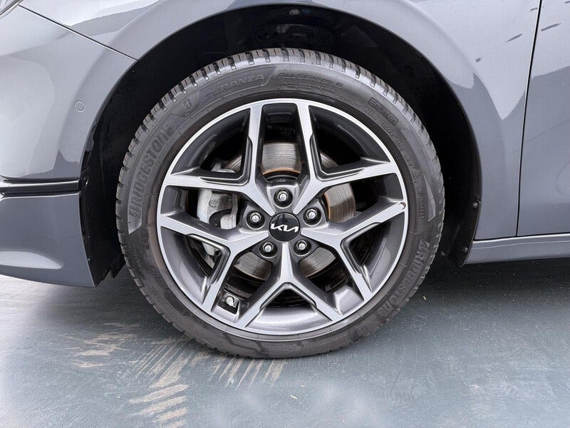 Kia Ceed Sportswagon (16)