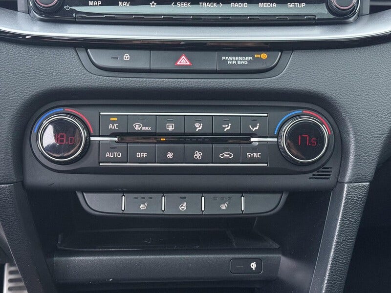 Kia Ceed Sportswagon (17)