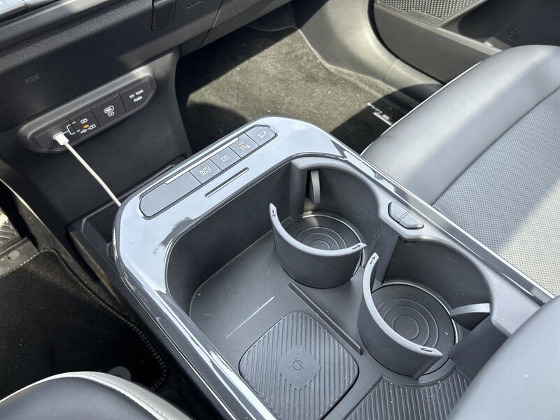 Kia EV5 (12)