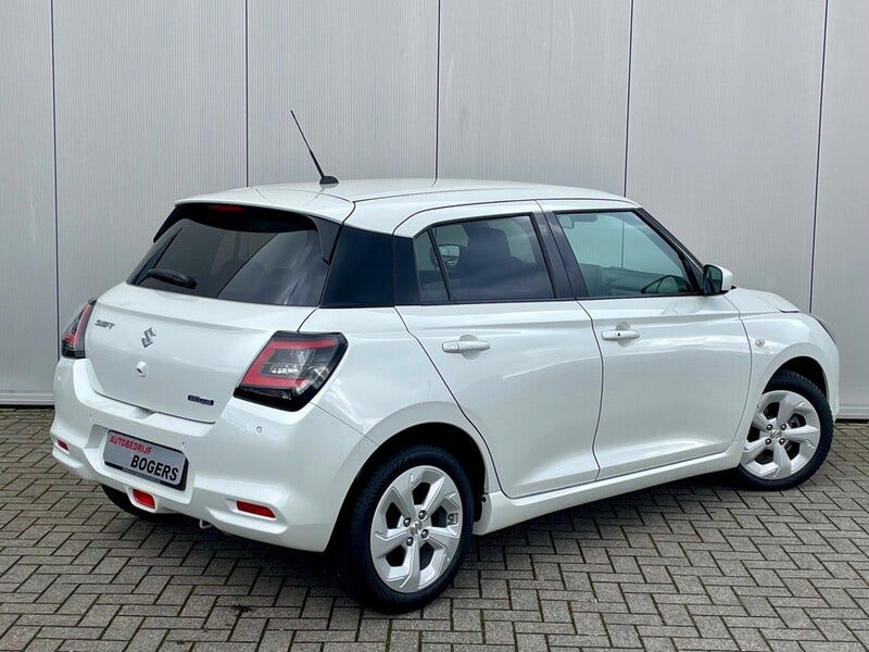 Suzuki Swift (2)