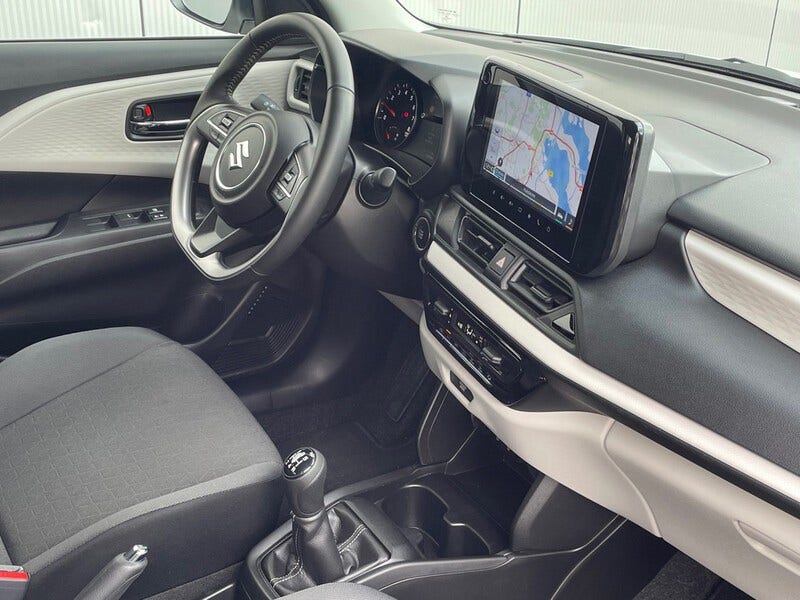 Suzuki Swift (5)