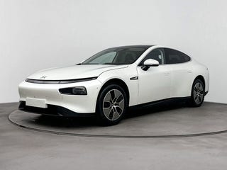 XPENG P7