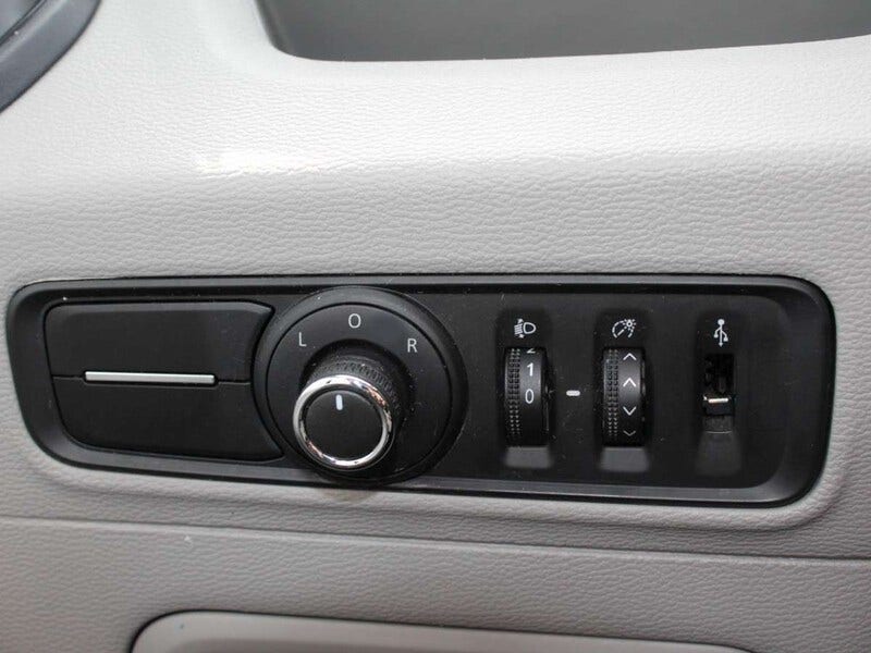 Maxus eDeliver9 (11)