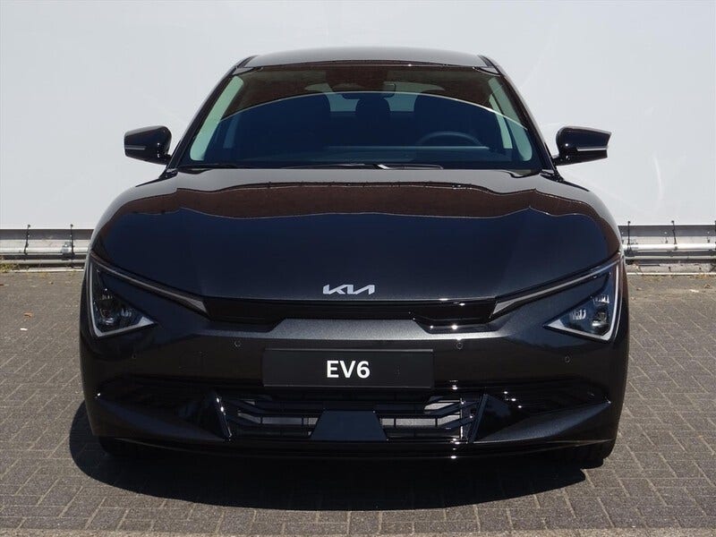 Kia EV6 (2)