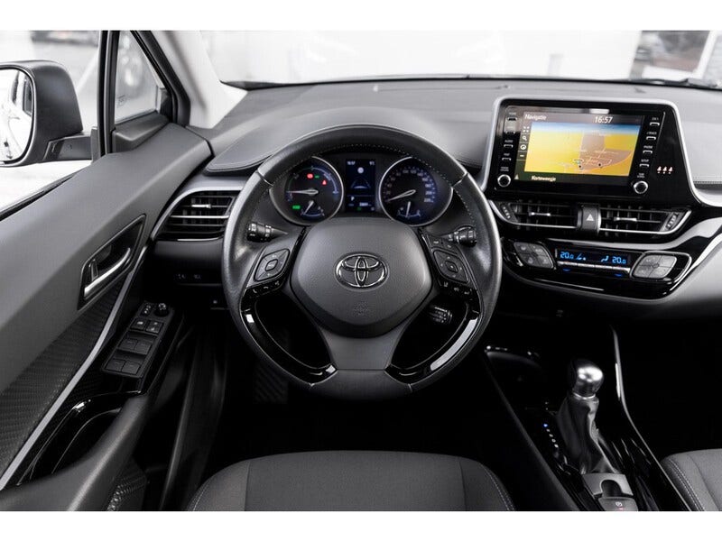 Toyota C-HR (5)