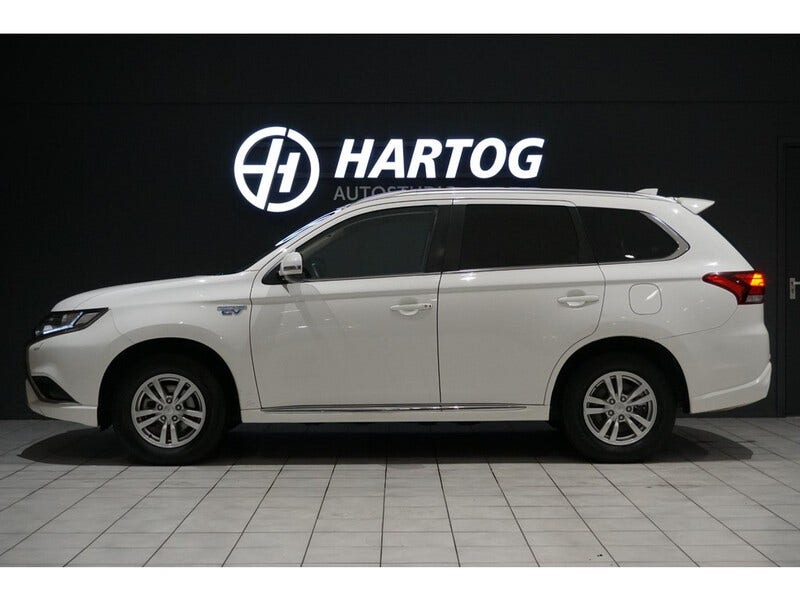 Mitsubishi Outlander (5)