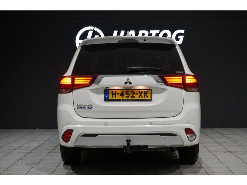 Mitsubishi Outlander (10)