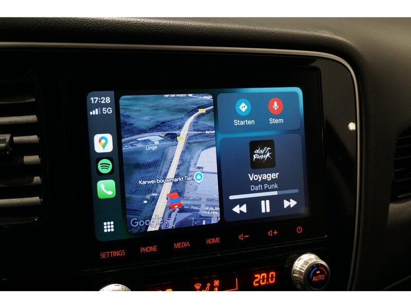 Mitsubishi Outlander (23)
