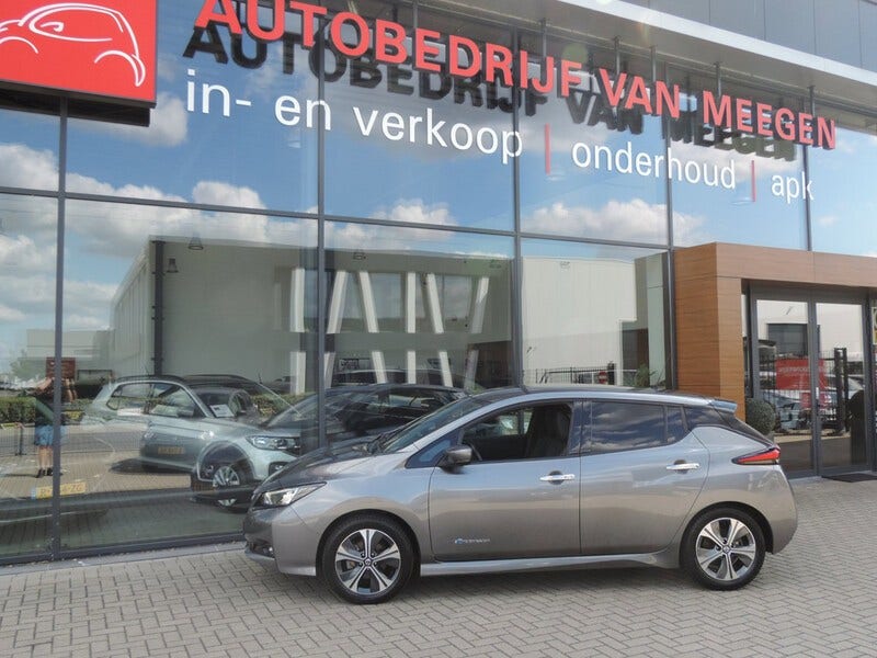 Nissan Leaf (2)