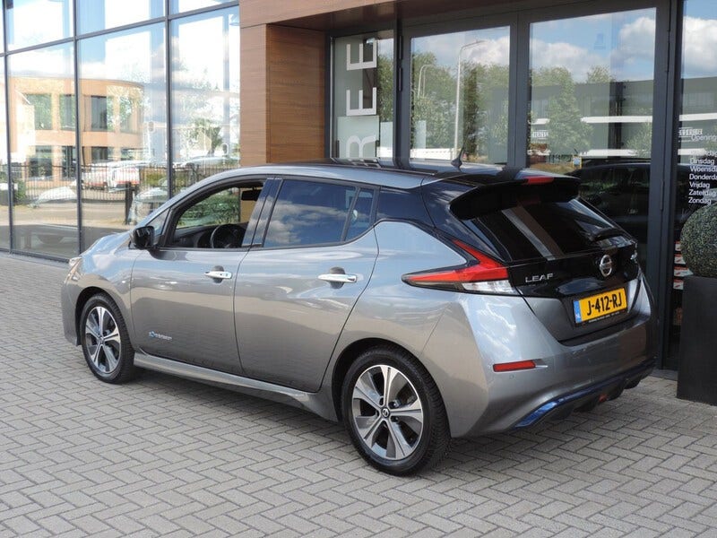 Nissan Leaf (3)