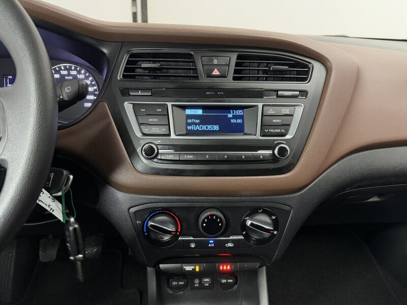 Hyundai i20 (12)