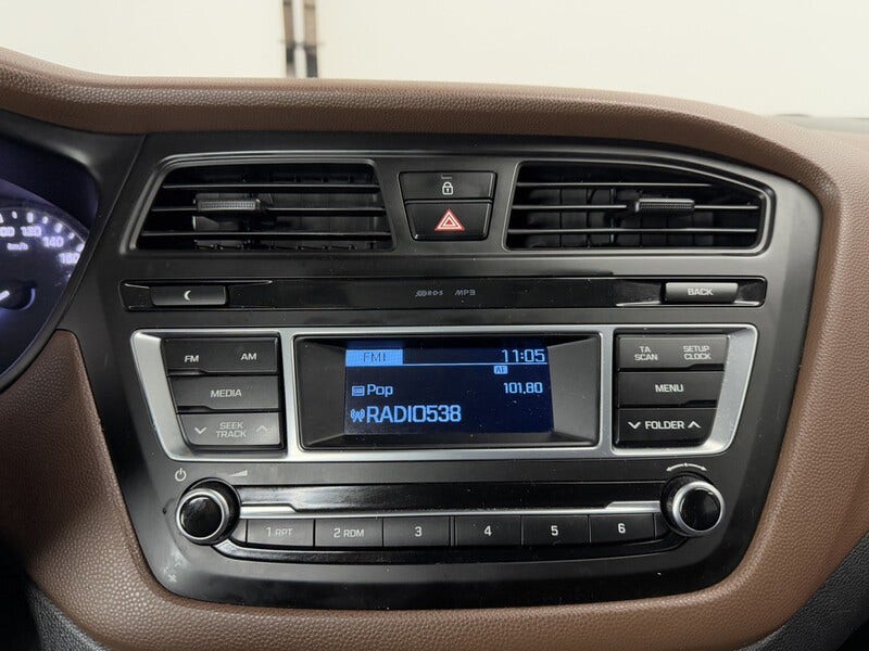 Hyundai i20 (13)