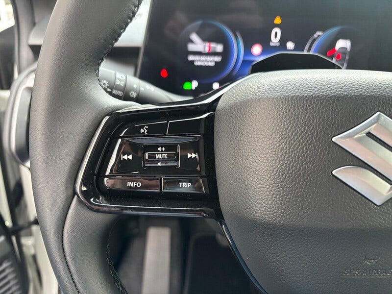 Suzuki E Vitara (21)