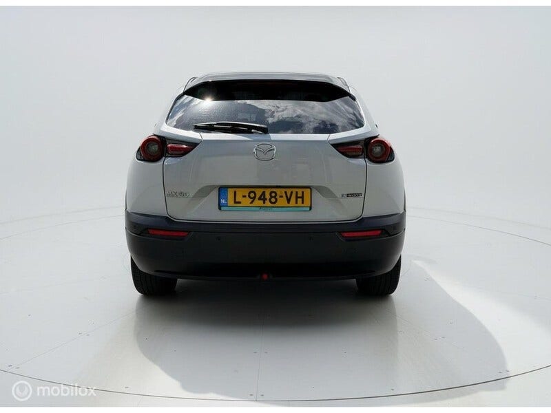 Mazda MX-30 (6)