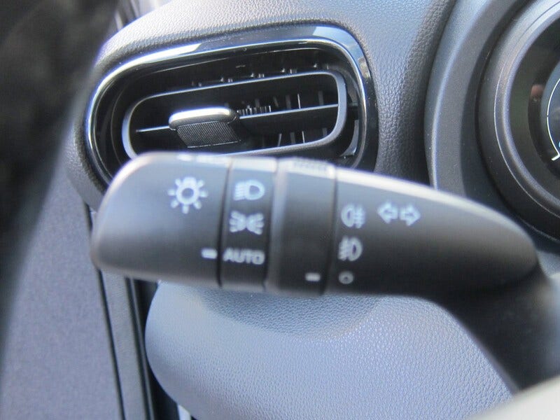 Toyota Yaris (21)
