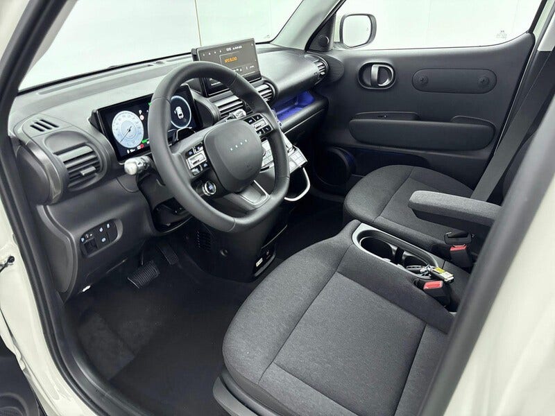 Hyundai Inster (16)