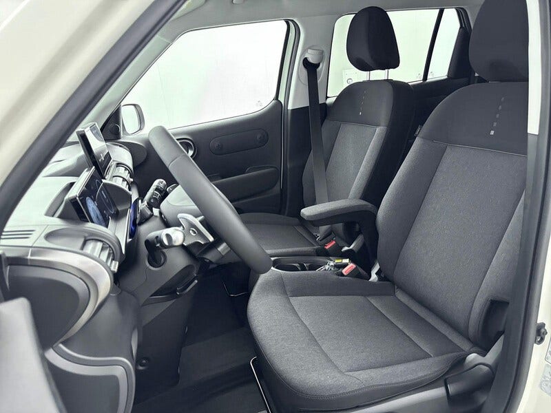 Hyundai Inster (17)
