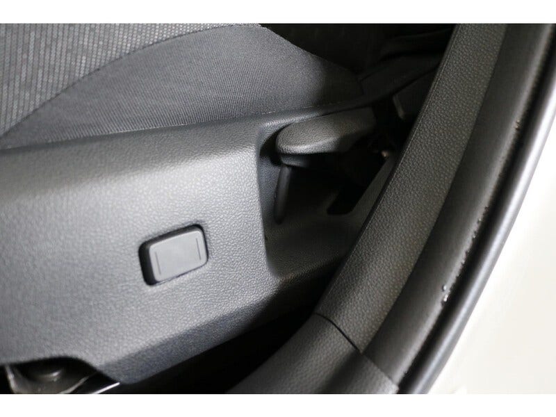 Toyota Corolla (12)