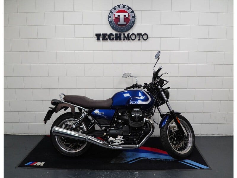 Moto Guzzi V7
