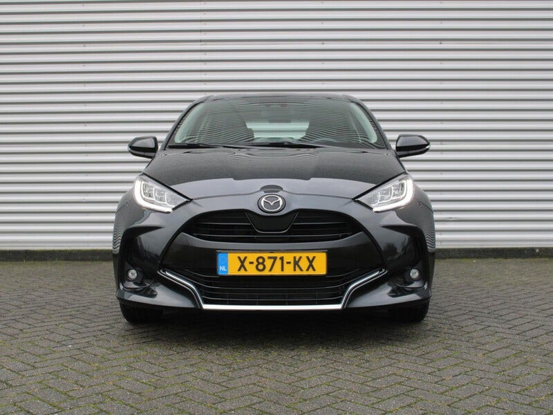 Mazda 2 Hybrid (2)