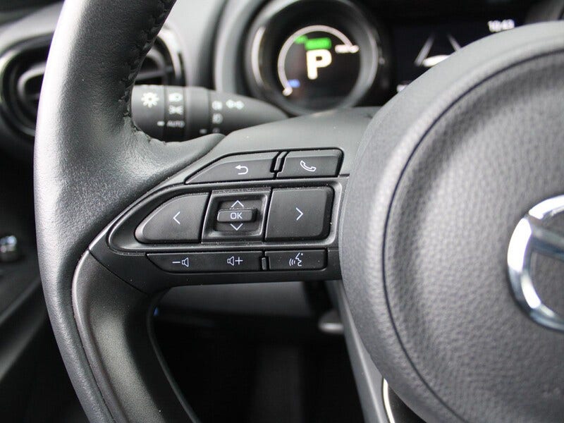 Mazda 2 Hybrid (11)