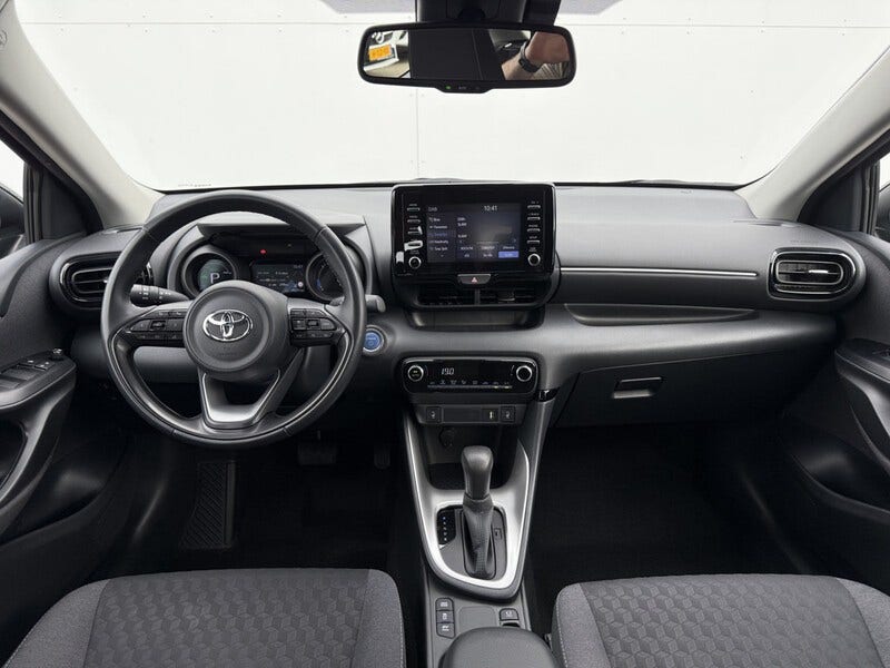Toyota Yaris (11)