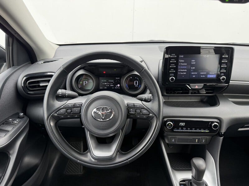 Toyota Yaris (12)