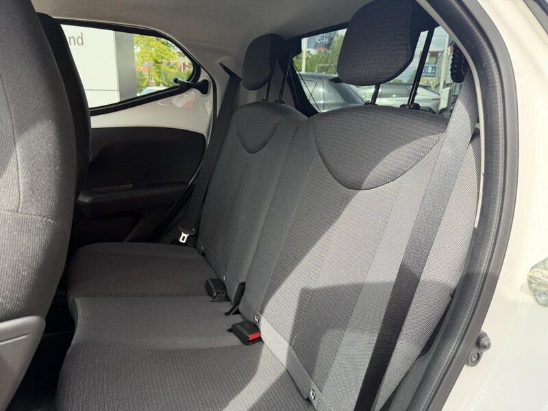 Toyota Aygo (12)