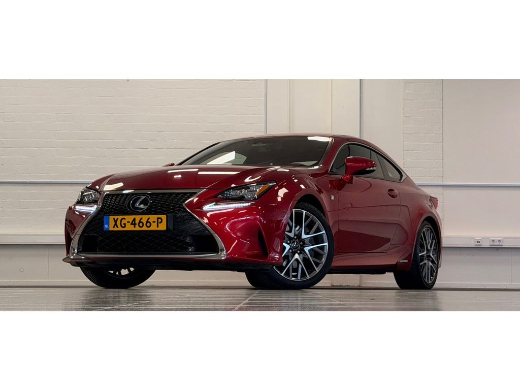 Lexus RC